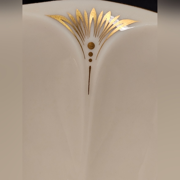 Vintage Lenox Ivory Round Footed Fluted Gold Accent Compote Bowl 10" STUNNING!! - Picture 4 of 7